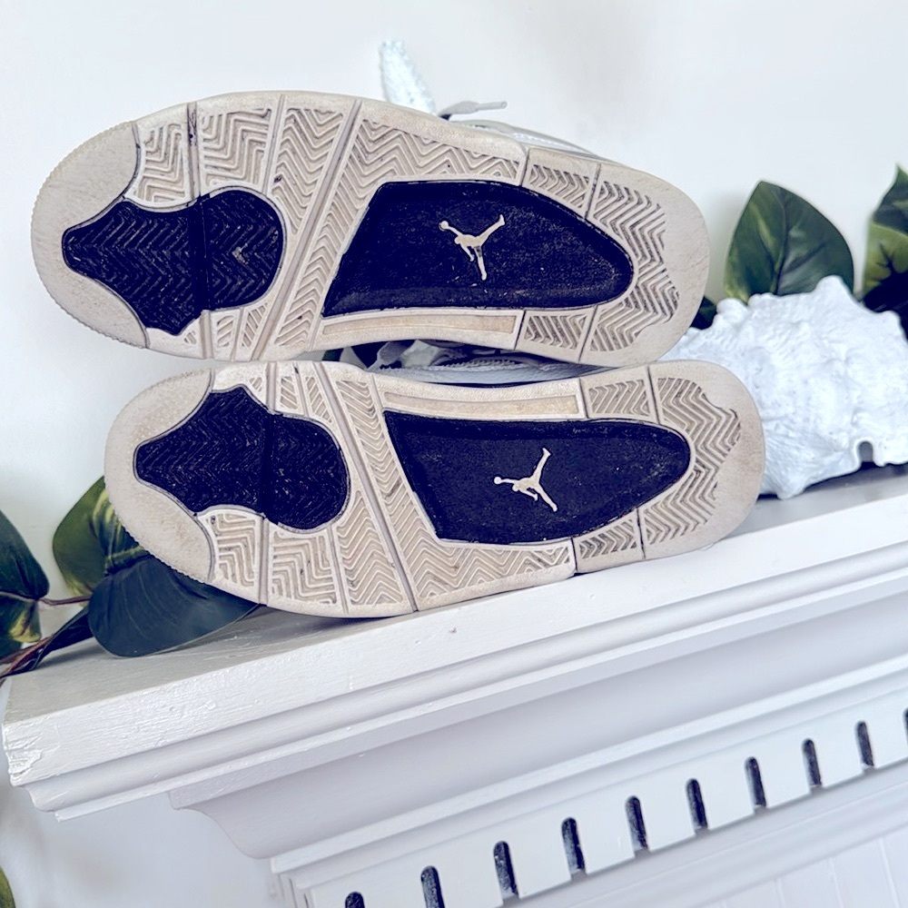 Jordan 4 Retro Military Black - Picture 10 of 11
